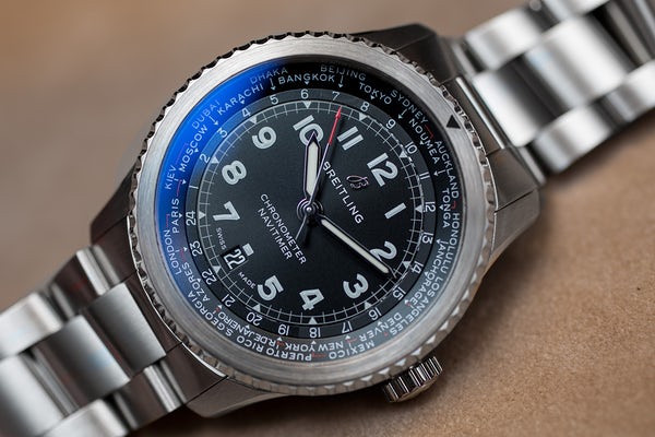 Breitling Navitimer 8 B35 Automatic 
